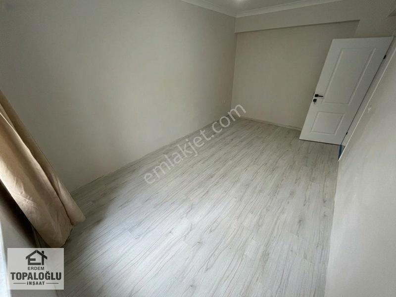 Çarşı Merkezde Sıfır Mutfak Ayrı Müstakil Bahçeli 2+1 Daire — fotoğraf 18
