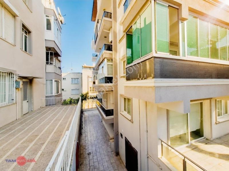Bergama Bahçelievlerde Eşyalı Özel Bahçeli 240m² Net 3+1 Dubleks — fotoğraf 3