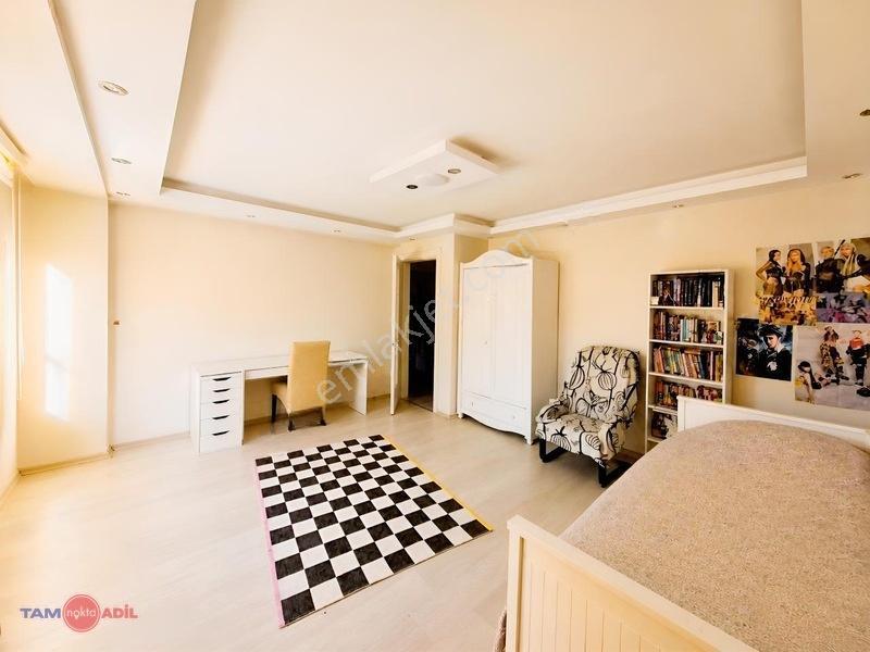 Bergama Bahçelievlerde Eşyalı Özel Bahçeli 240m² Net 3+1 Dubleks — fotoğraf 19