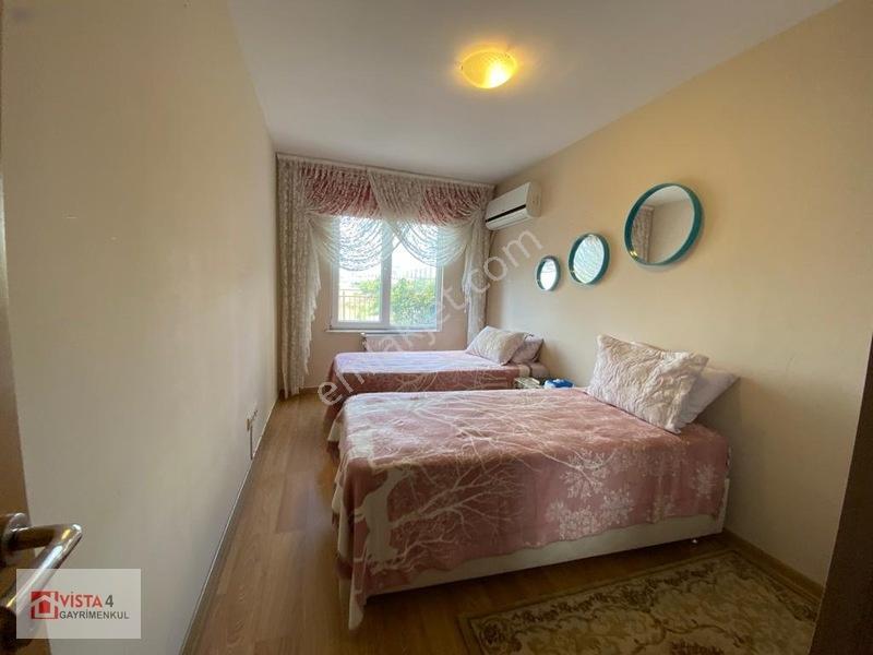 Deniz Manzaralı Villa Tadında 3+1 Behçe Katı Site İçerisinde — fotoğraf 14