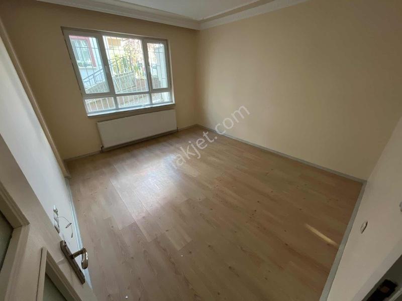 Derman'dan*3+1*110m2*asansörlü*ihya Külliyesi Yanı*balkonlu* — fotoğraf 5