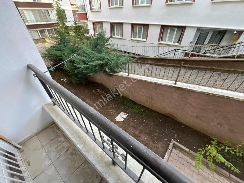 Derman'dan*3+1*110m2*asansörlü*ihya Külliyesi Yanı*balkonlu* — fotoğraf 9