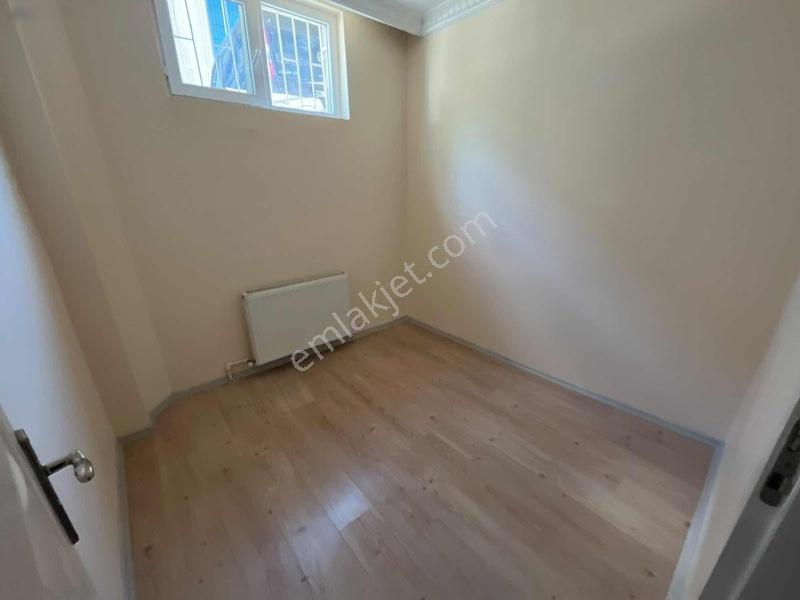 Derman'dan*3+1*110m2*asansörlü*ihya Külliyesi Yanı*balkonlu* — fotoğraf 13