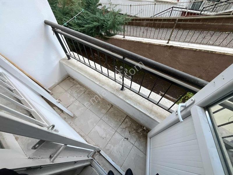 Derman'dan*3+1*110m2*asansörlü*ihya Külliyesi Yanı*balkonlu* — fotoğraf 21