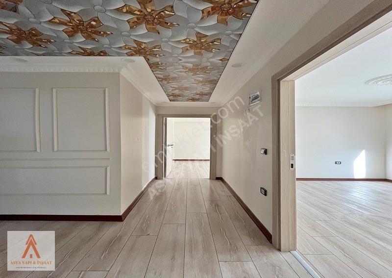 Balkonlu Arakat Emsali Kelepir 3+1 Acil Satılık Daire ! — fotoğraf 3