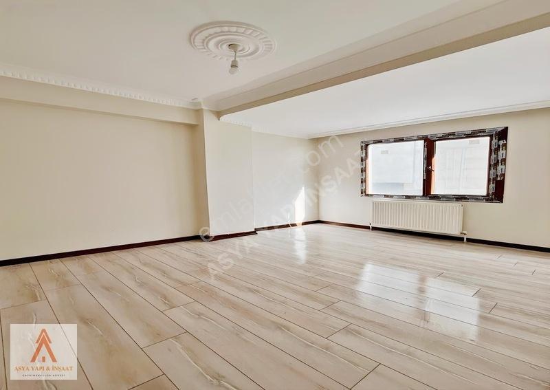 Balkonlu Arakat Emsali Kelepir 3+1 Acil Satılık Daire ! — fotoğraf 26