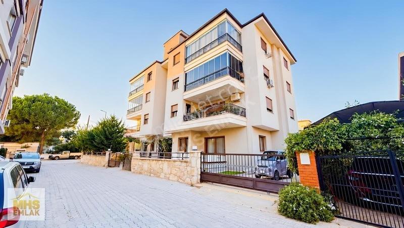 Otoparklı Geniş Ve Ayrı Mutfaklı Çok Kullanışlı Önü Kapanmaz 3+1 — fotoğraf 2