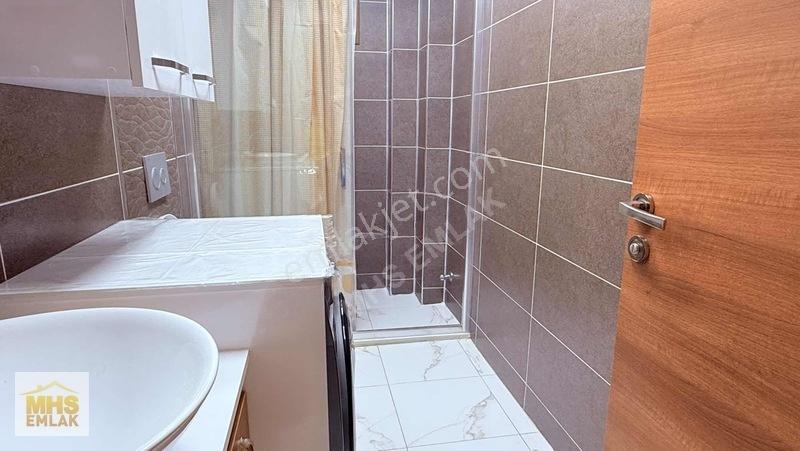 Otoparklı Geniş Ve Ayrı Mutfaklı Çok Kullanışlı Önü Kapanmaz 3+1 — fotoğraf 17