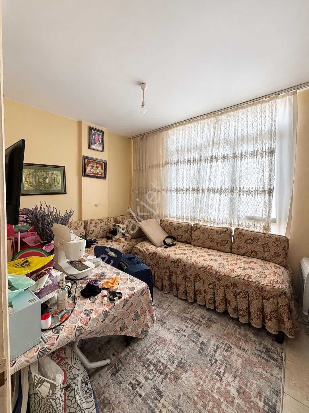 Kozan Gayrimenkul'den Şehir Merkezinde Yapılı 3+1 Daire — fotoğraf 5