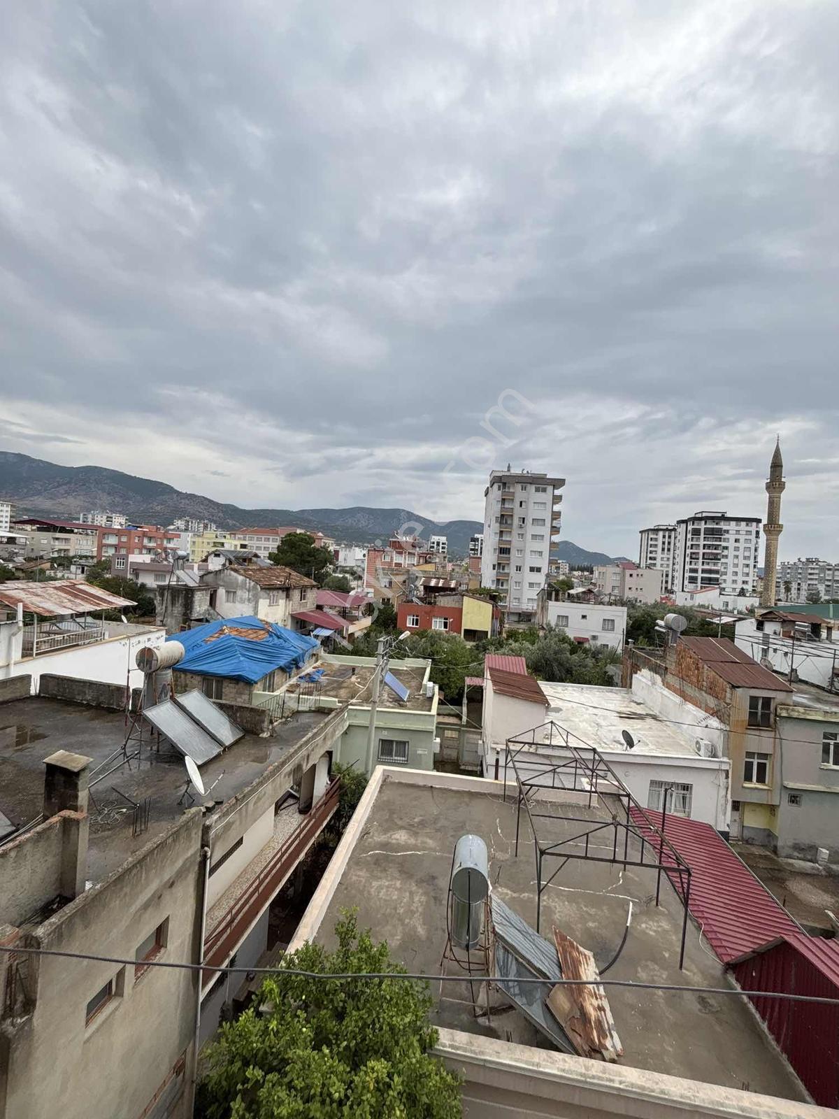 Kozan Gayrimenkul'den Şehir Merkezinde Yapılı 3+1 Daire — fotoğraf 13