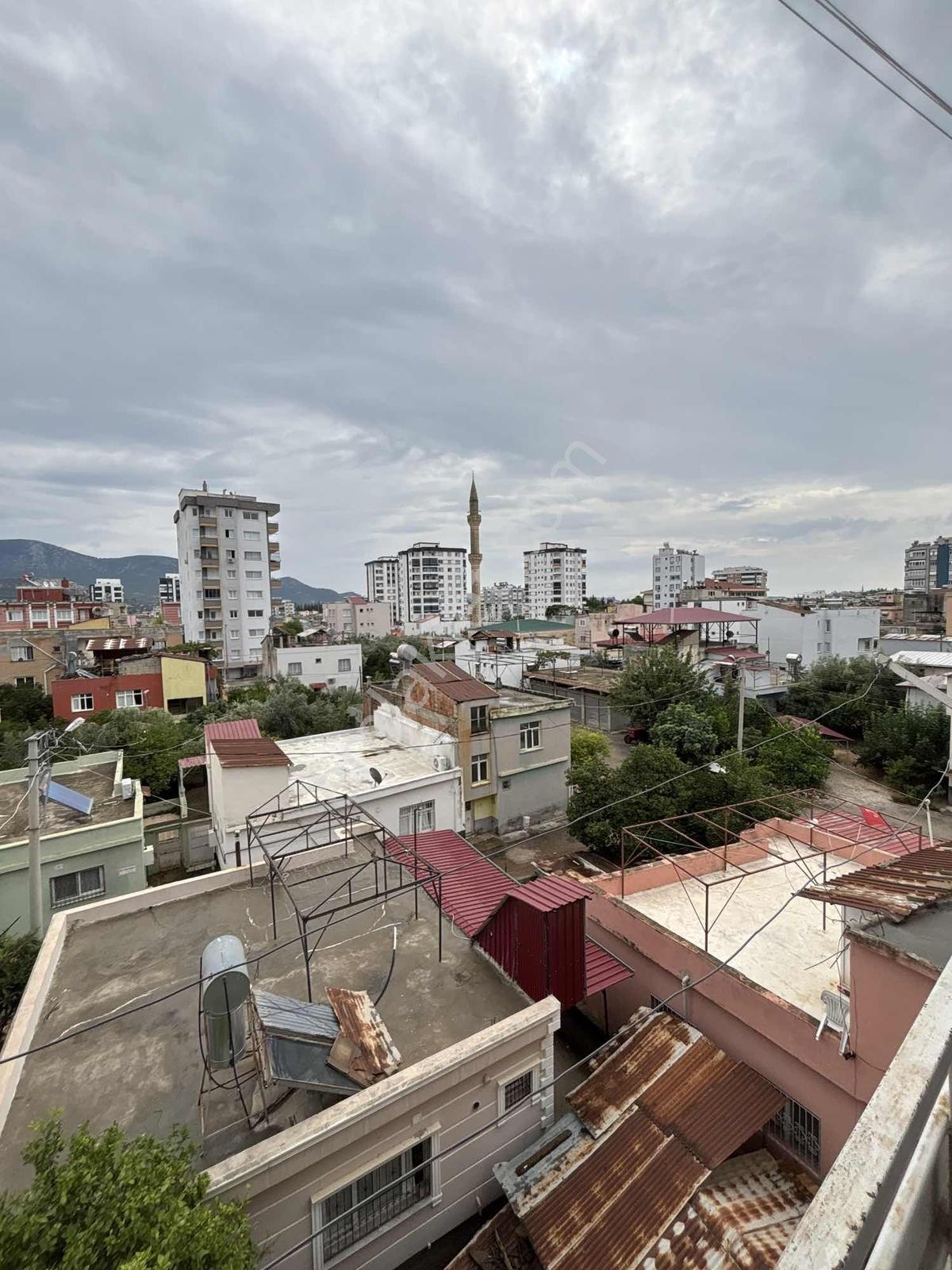 Kozan Gayrimenkul'den Şehir Merkezinde Yapılı 3+1 Daire — fotoğraf 14