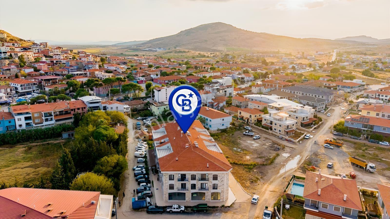 Foça Bağarası Hacıveli Mah. Merkezi Konumda Satılık 2+1 Daire — fotoğraf 28