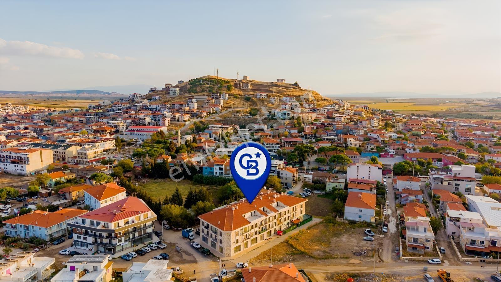 Foça Bağarası Hacıveli Mah. Merkezi Konumda Satılık 2+1 Daire — fotoğraf 34