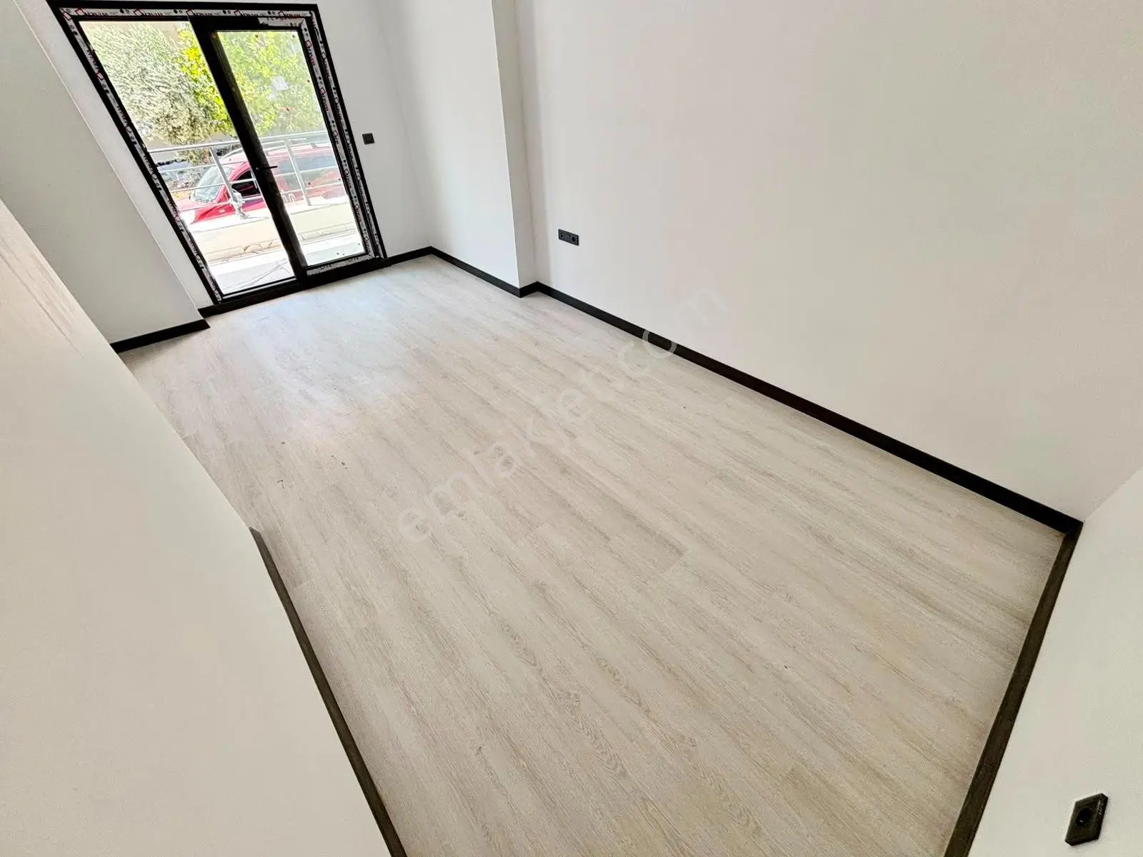 ꧁ay Emlaktan꧂edremit Kadıköyde Muhteşem Konumlu Ön Cephe Yerden Isıtmalı Satılık 1+1 Lüx Daire — fotoğraf 16