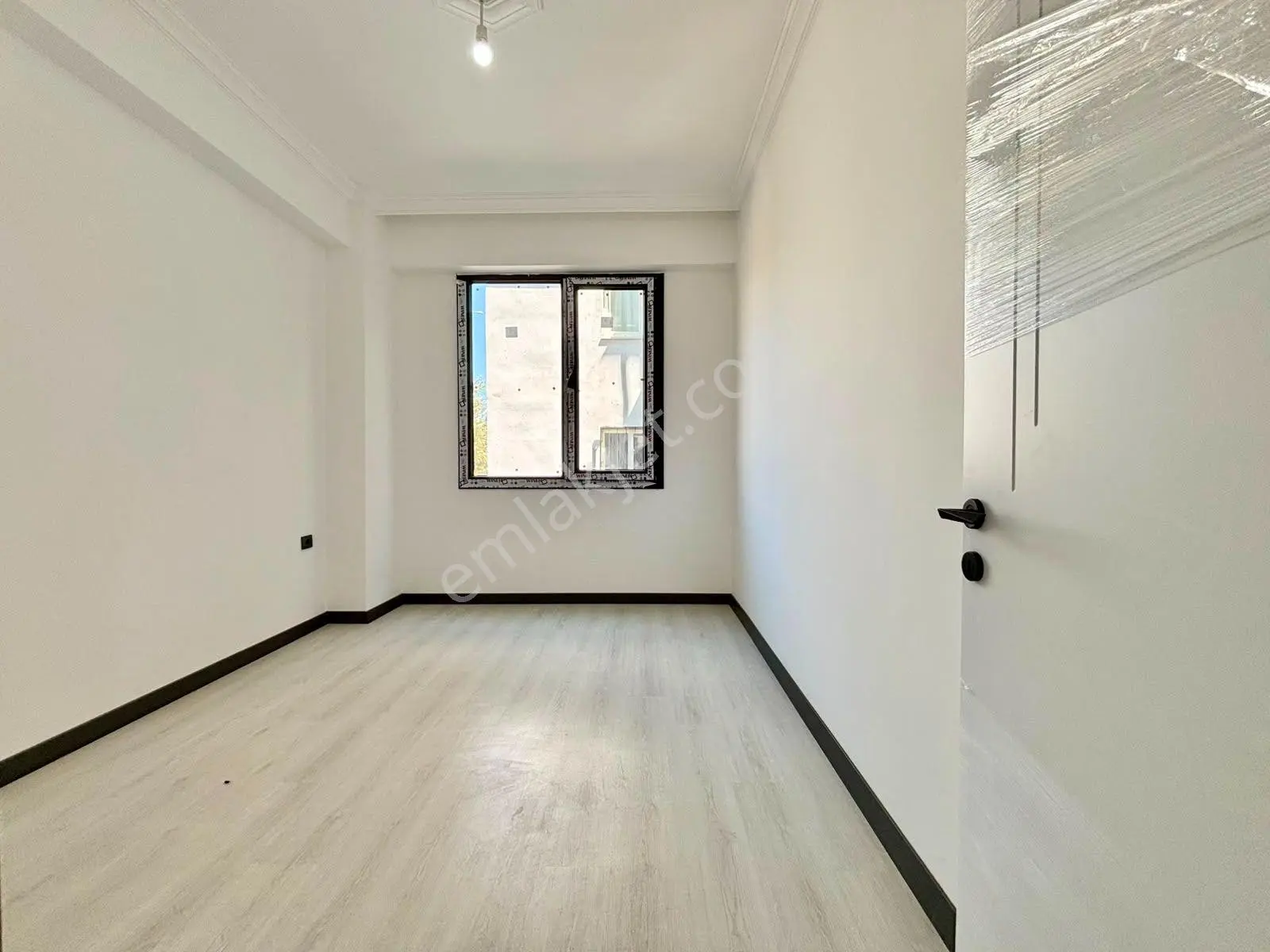 ꧁ay Emlaktan꧂edremit Kadıköyde Muhteşem Konumlu Ön Cephe Yerden Isıtmalı Satılık 1+1 Lüx Daire — fotoğraf 19
