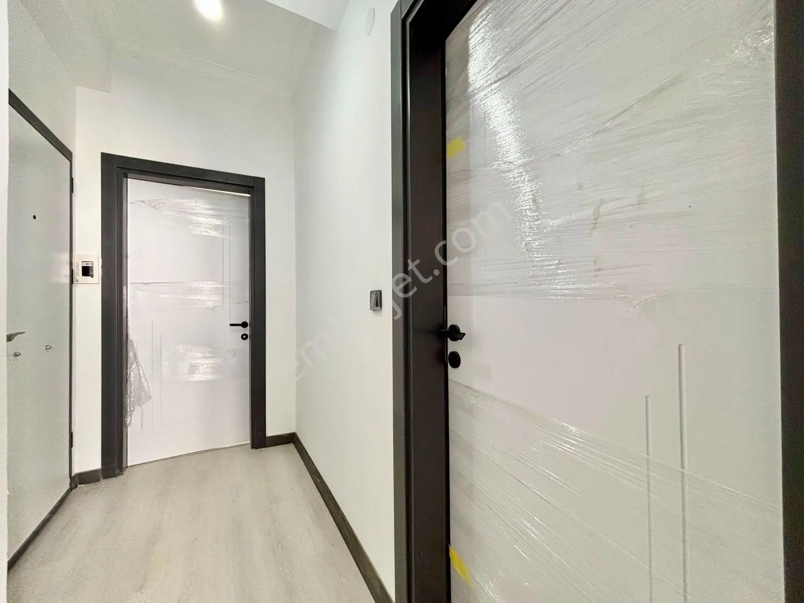 ꧁ay Emlaktan꧂edremit Kadıköyde Muhteşem Konumlu Ön Cephe Yerden Isıtmalı Satılık 1+1 Lüx Daire — fotoğraf 25