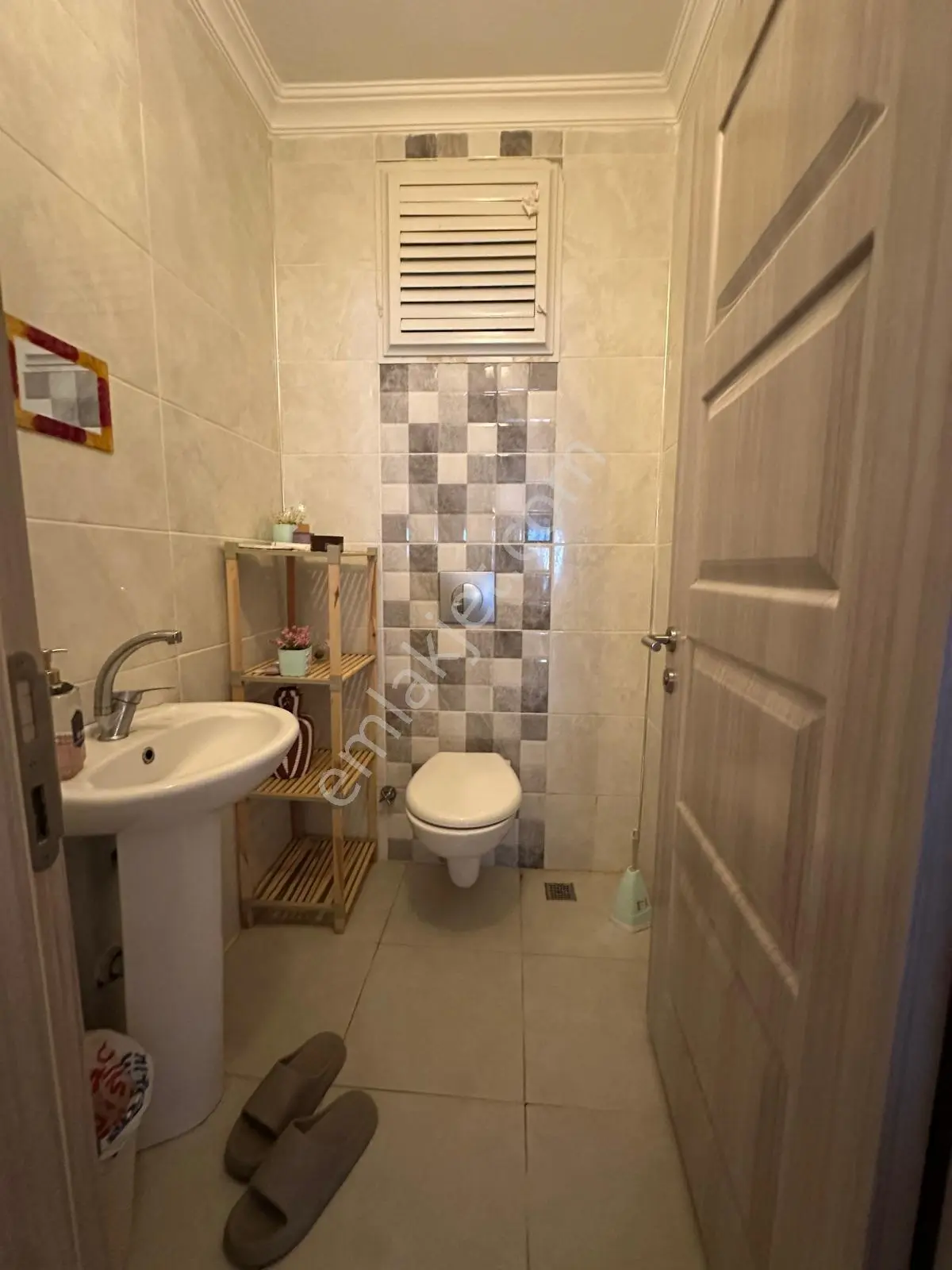 Detay'dan Rize Pazar'da Mavi Beyaz Sitesinde 3+1 Satılık Daire — fotoğraf 30