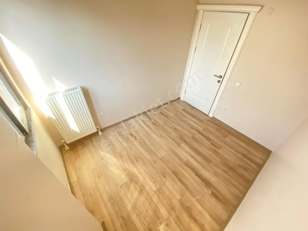 Ay Emlaktan Altınkum'da Muhteşem Konumlu Denize Sadece 100 Mt Ayrı Mutfak Satılık 2+1 Lüks Daire — fotoğraf 24