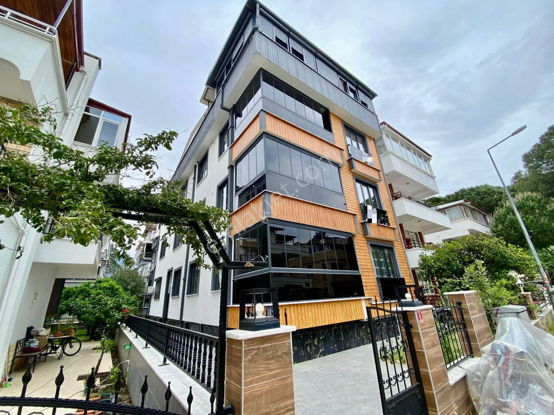꧁Ay Emlaktan꧂İskele'De Denize Sadece 200 Mt Muhteşem Konumlu Arakat Ön Cephe Sat...