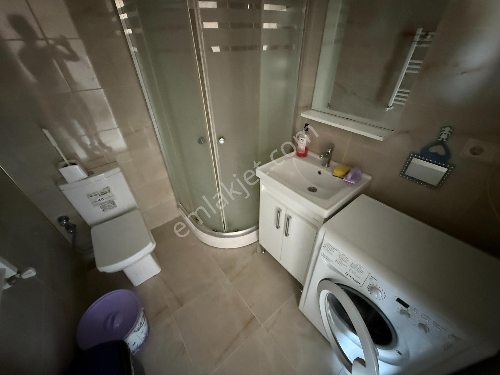 1+1 50 M2 Ara Kat Ön Cephe Kiracılı Eşyalı Satılık Daire — fotoğraf 11