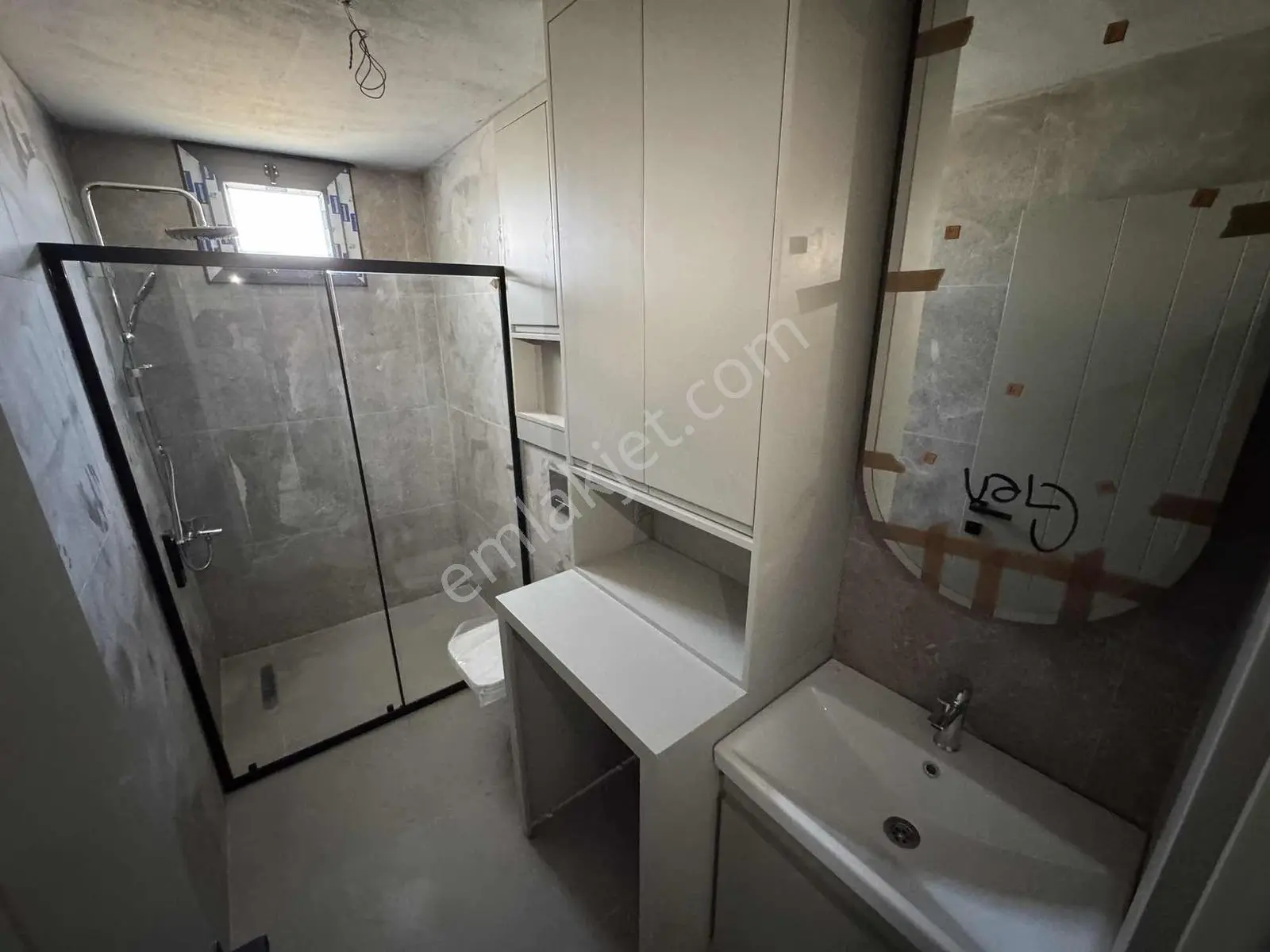 Karakayalar Bölgesinin En İyi En Şık 1+1 Daireleri — fotoğraf 31