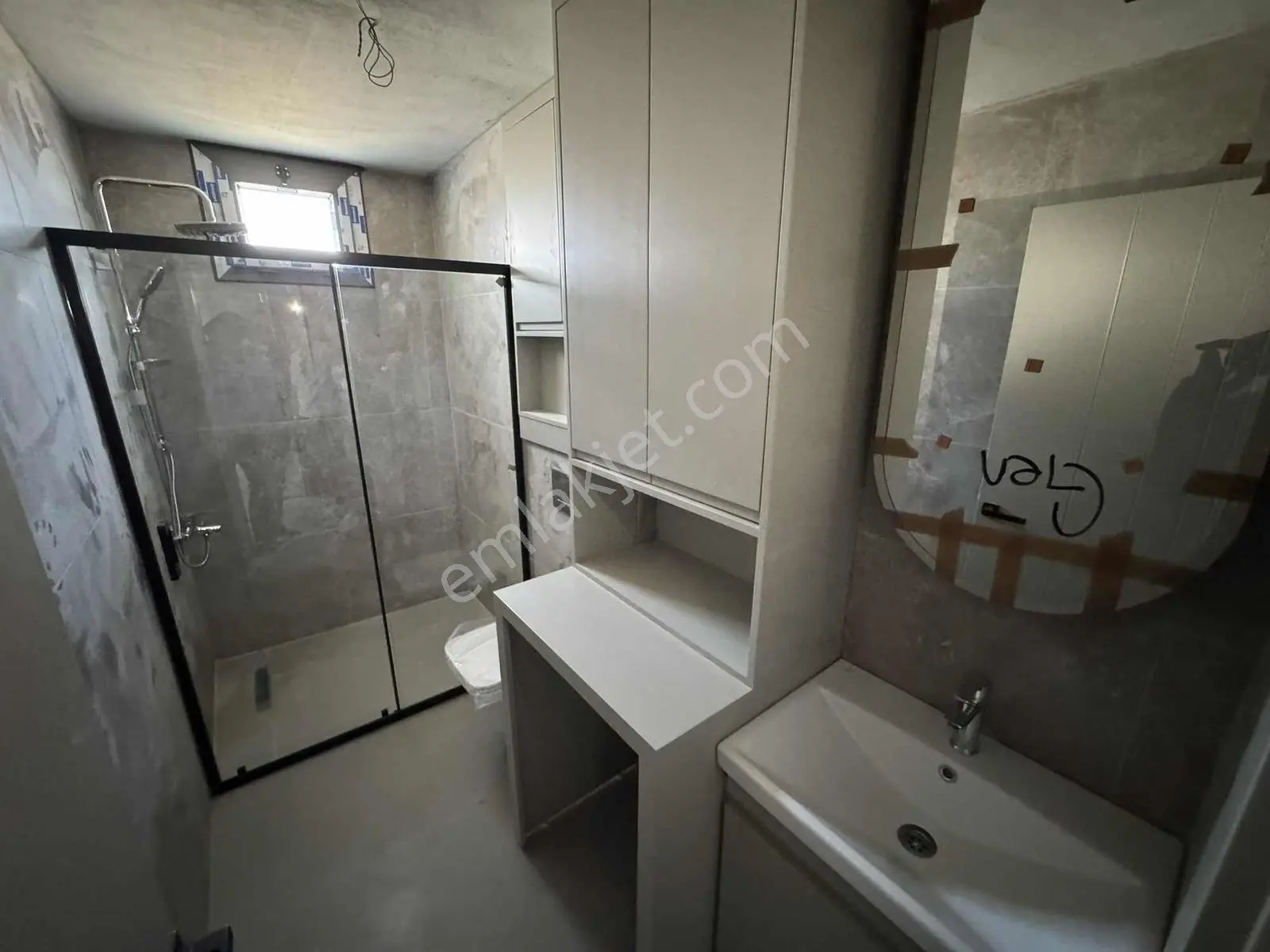 Karakayalar Bölgesinin En İyi En Şık 1+1 Daireleri — fotoğraf 32