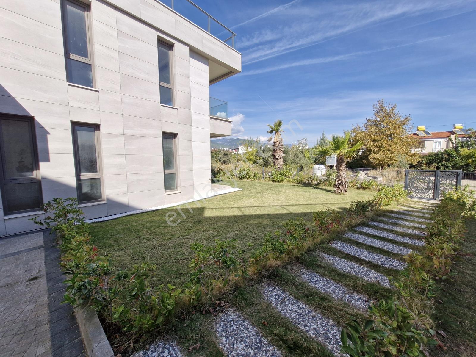 Eu Gayrimenkul'den Denize Sıfır Site İçinde 4+1 Müstakil Villa — fotoğraf 4