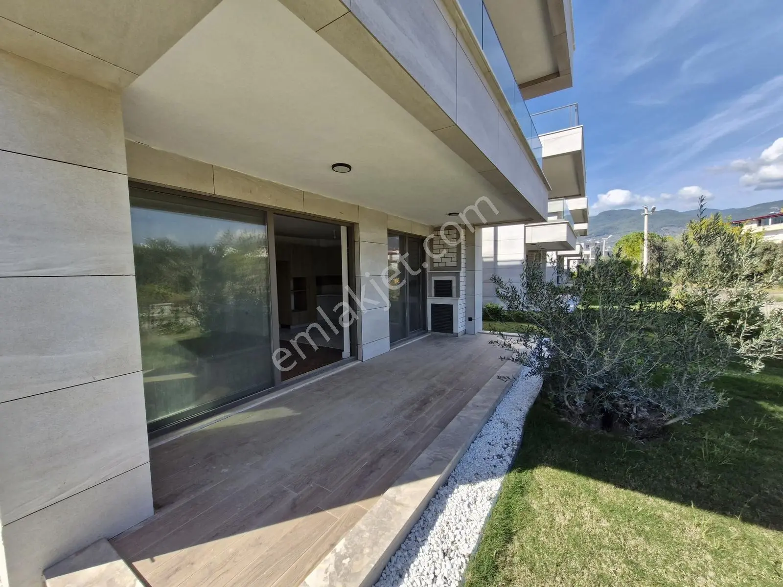 Eu Gayrimenkul'den Denize Sıfır Site İçinde 4+1 Müstakil Villa — fotoğraf 9