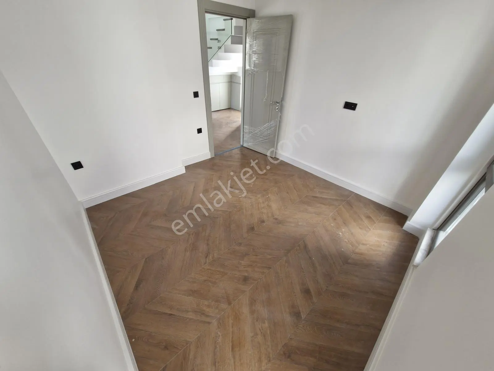 Eu Gayrimenkul'den Denize Sıfır Site İçinde 4+1 Müstakil Villa — fotoğraf 15