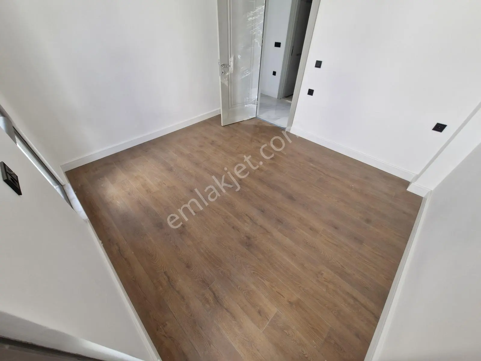 Eu Gayrimenkul'den Denize Sıfır Site İçinde 4+1 Müstakil Villa — fotoğraf 21