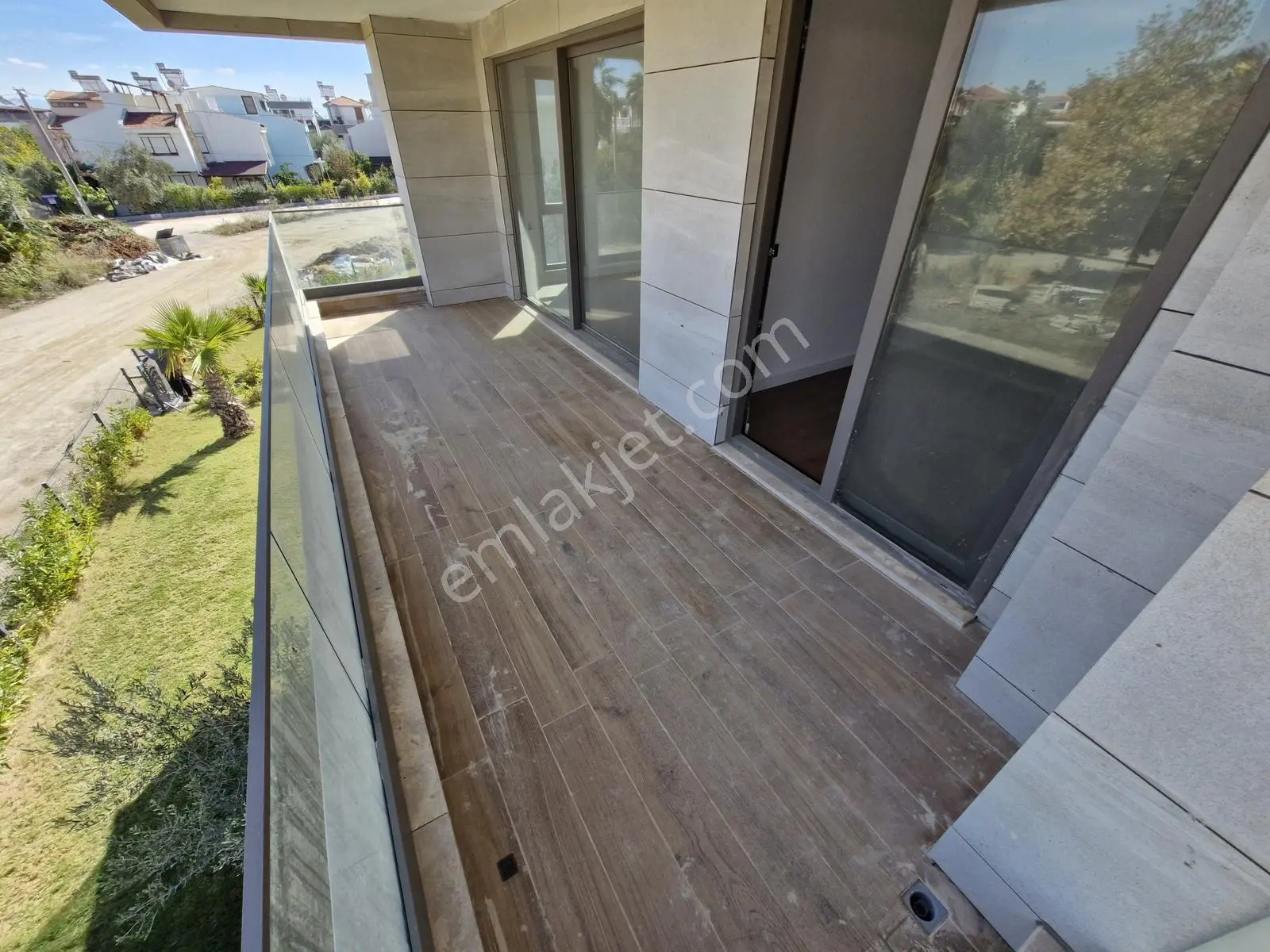Eu Gayrimenkul'den Denize Sıfır Site İçinde 4+1 Müstakil Villa — fotoğraf 25