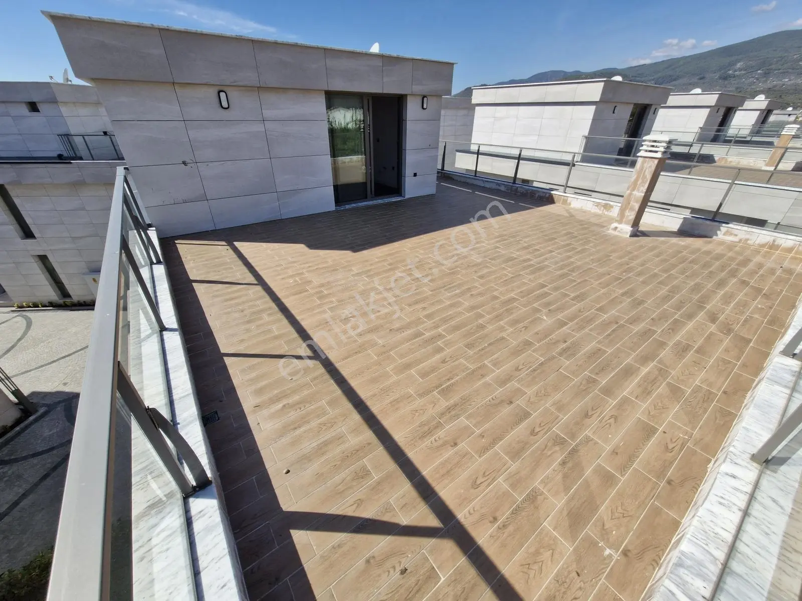 Eu Gayrimenkul'den Denize Sıfır Site İçinde 4+1 Müstakil Villa — fotoğraf 33