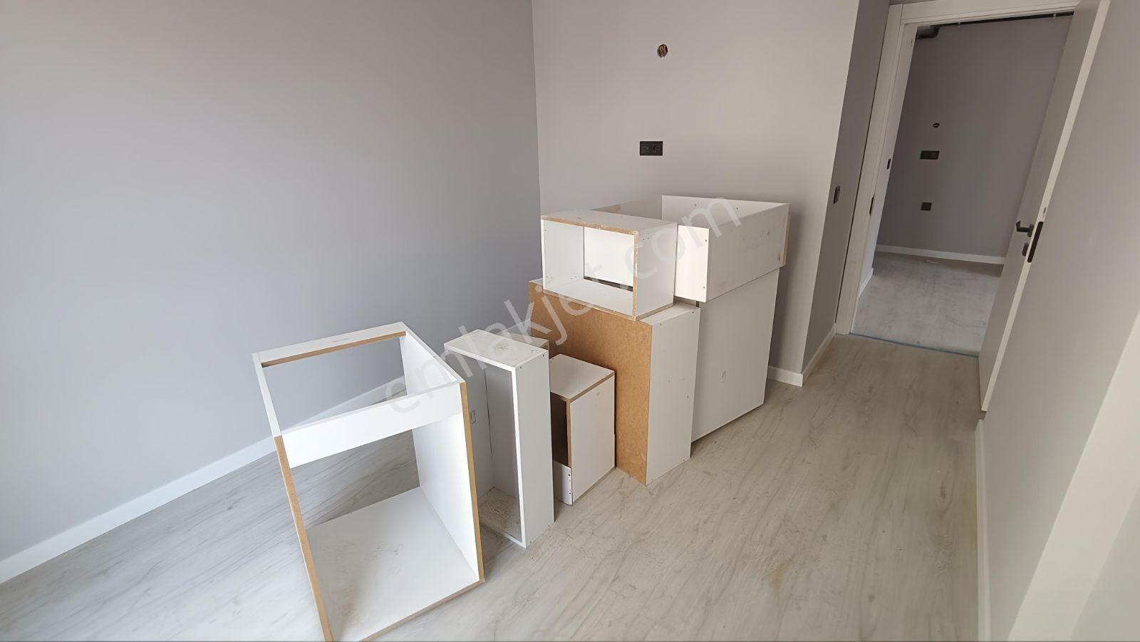 Vadi 4 Sitesinde Ara Kat Fırsat Daire — fotoğraf 12