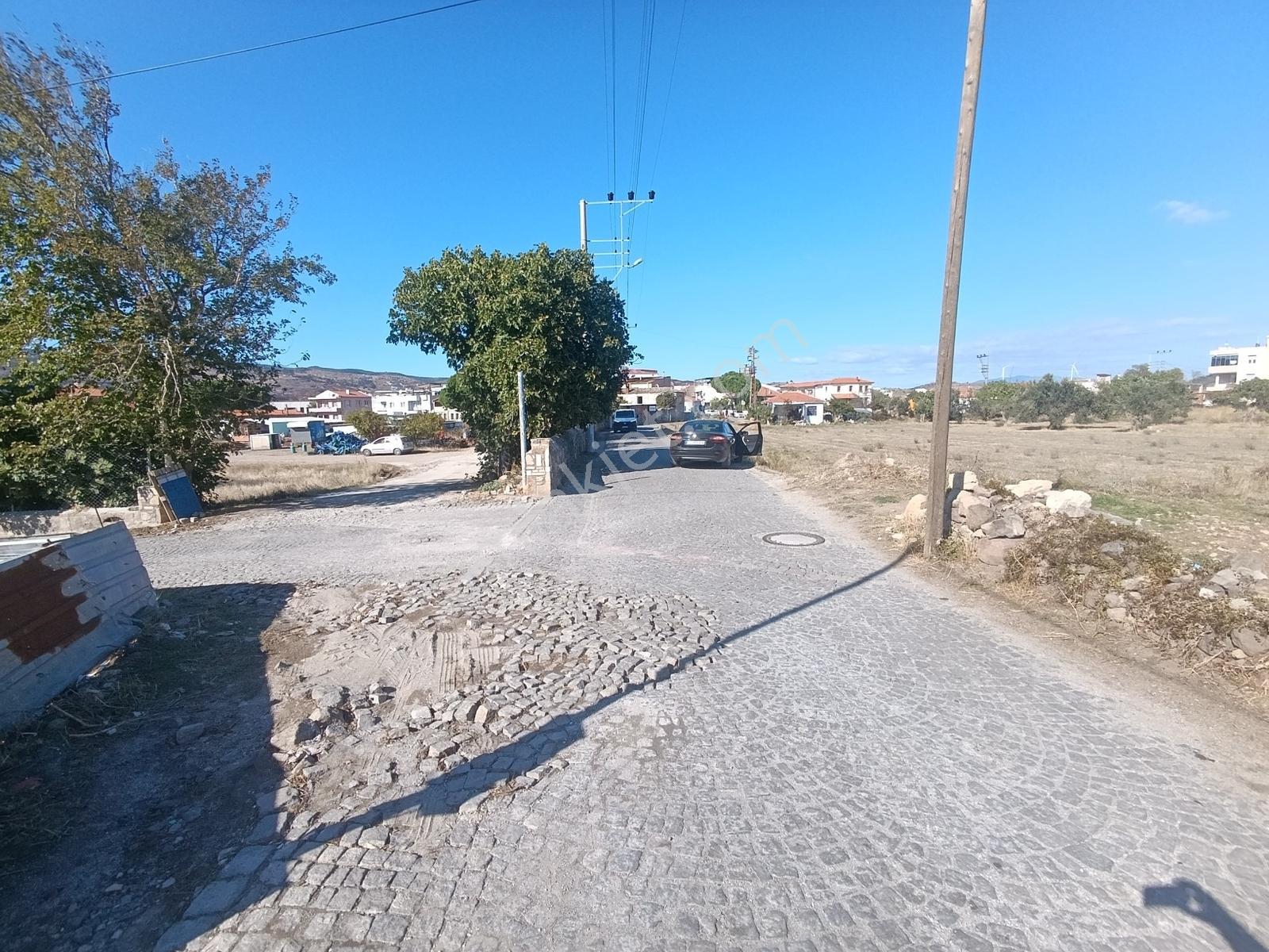 Çandarlının En Değerli Yerinde Ada Mevkinde 374 M2 Satılık Arsa — fotoğraf 6