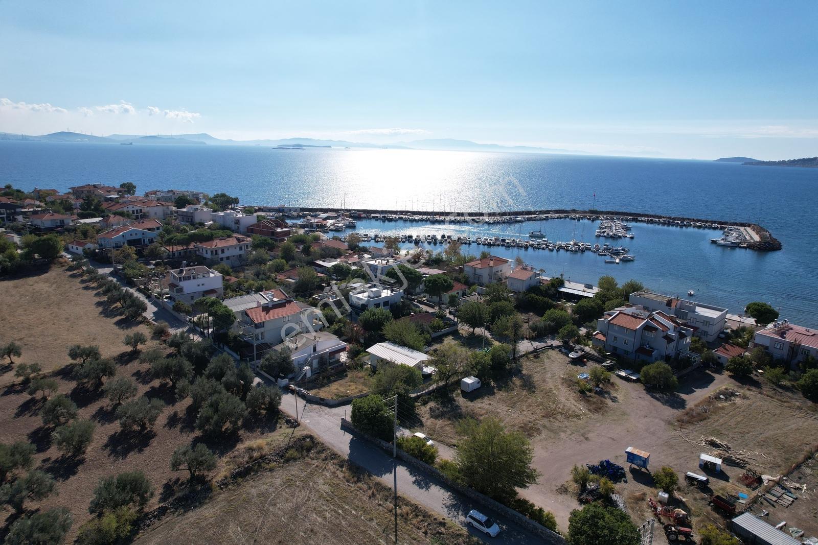 Çandarlının En Değerli Yerinde Ada Mevkinde 374 M2 Satılık Arsa — fotoğraf 13