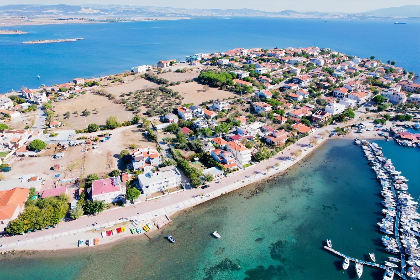 Çandarlının En Değerli Yerinde Ada Mevkinde 374 M2 Satılık Arsa — fotoğraf 18