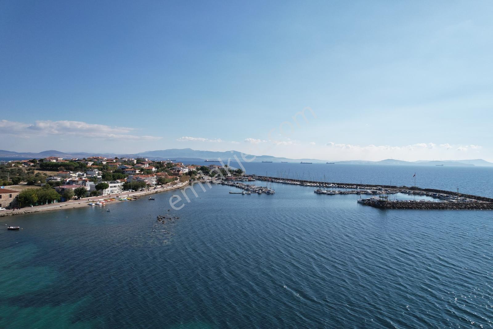 Çandarlının En Değerli Yerinde Ada Mevkinde 374 M2 Satılık Arsa — fotoğraf 25