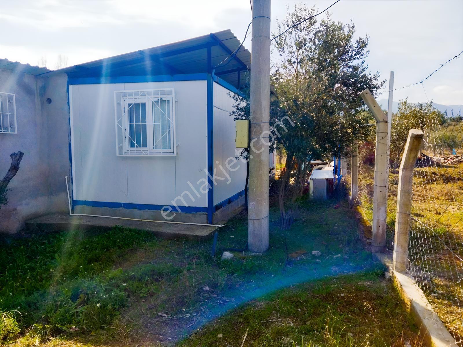 Erzden Kemalpaşa Aşağıkızılcada 430 M² Tek Tapulu Evli Bahçe — fotoğraf 9