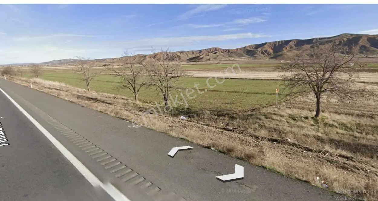Ra Gayrmenkul Aksaray Ankara Yolu Yola Sıfır Çok Amaçlı Arazi