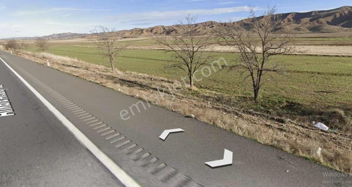 Ra Gayrmenkul Aksaray Ankara Yolu Yola Sıfır Çok Amaçlı Arazi — fotoğraf 3