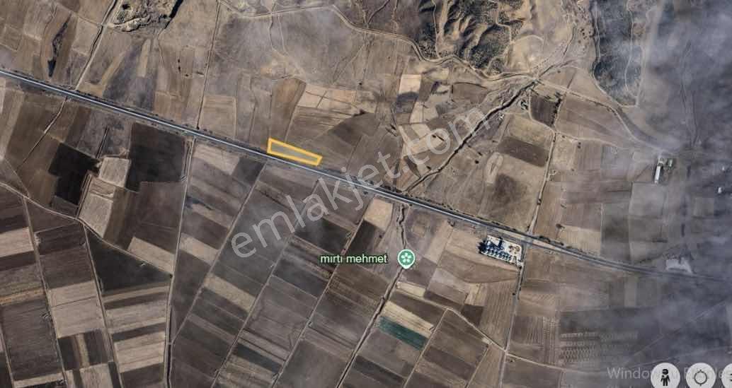 Ra Gayrmenkul Aksaray Ankara Yolu Yola Sıfır Çok Amaçlı Arazi — fotoğraf 4