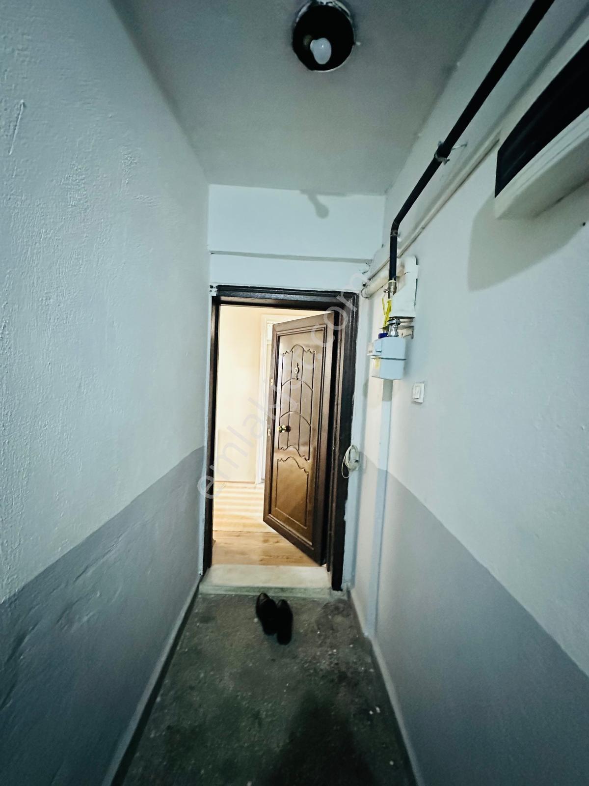 Nazilliemlaktan-satılık Şirinevlerde 3+1 Dükkanüstü Daire — fotoğraf 21