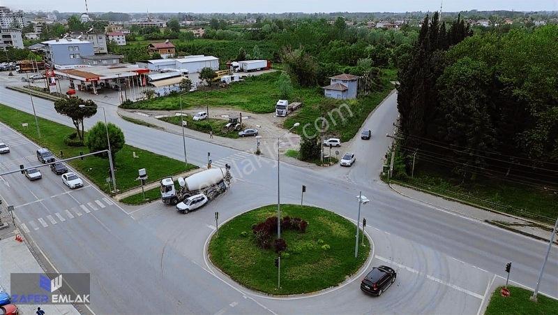 Zafer Emlak'tan Satılık 3.340 M2 Yol Kenarında Arsa — fotoğraf 4