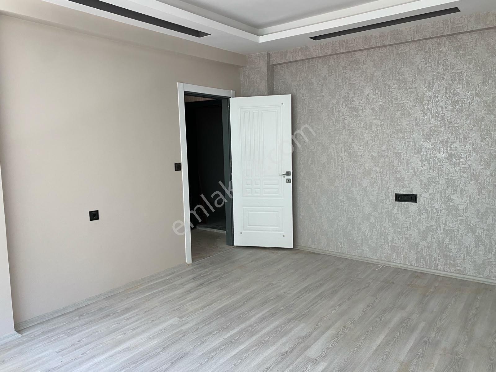 Emlak 72'den Fatih Mah.okullar Yakını Sıfır Satılık 2+0 Daire — fotoğraf 18