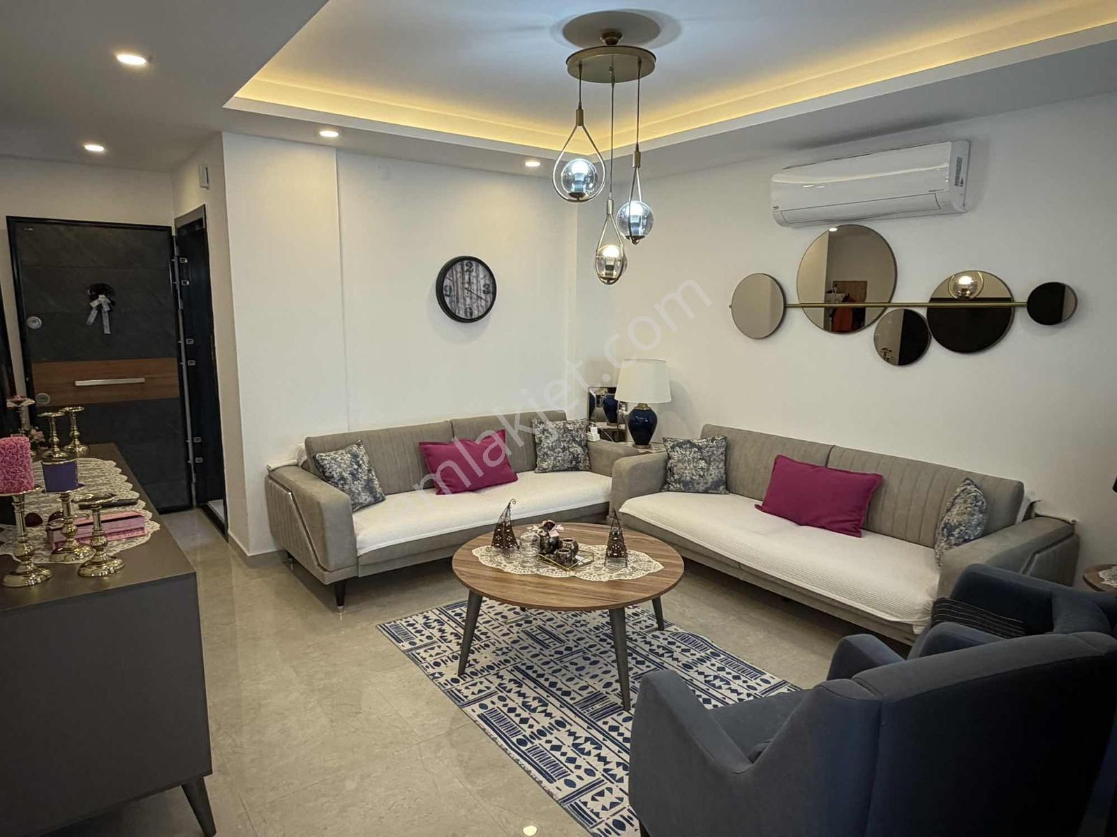 Kuşadası Soğucakta Geniş Bahçeli Full Eşyalı Satılık Villa — fotoğraf 17