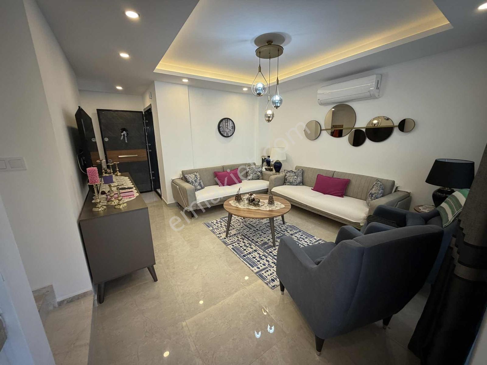 Kuşadası Soğucakta Geniş Bahçeli Full Eşyalı Satılık Villa — fotoğraf 25