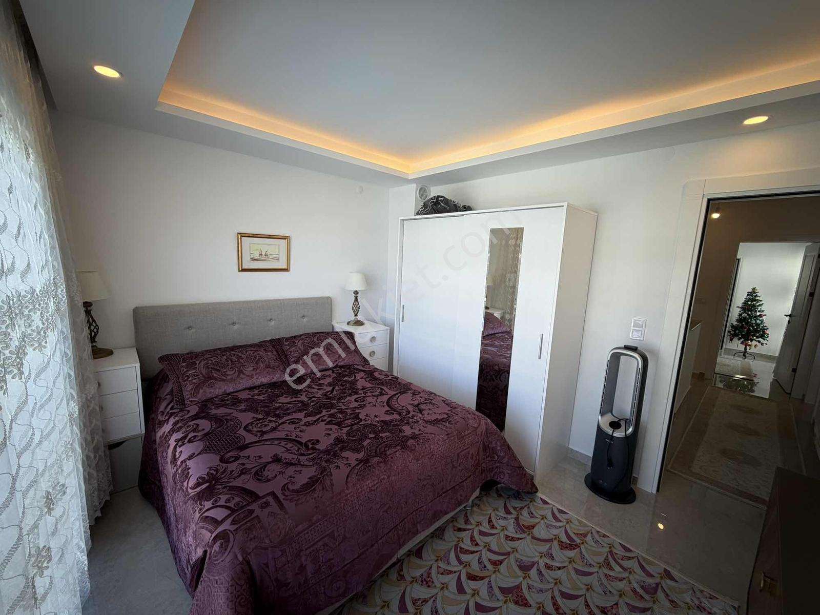 Kuşadası Soğucakta Geniş Bahçeli Full Eşyalı Satılık Villa — fotoğraf 32