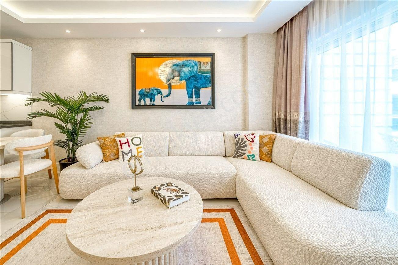 Alanya Tosmur’da Deniz Manzaralı Ultra Lüks Eşyalı 1+1 Satılık Daire — fotoğraf 7