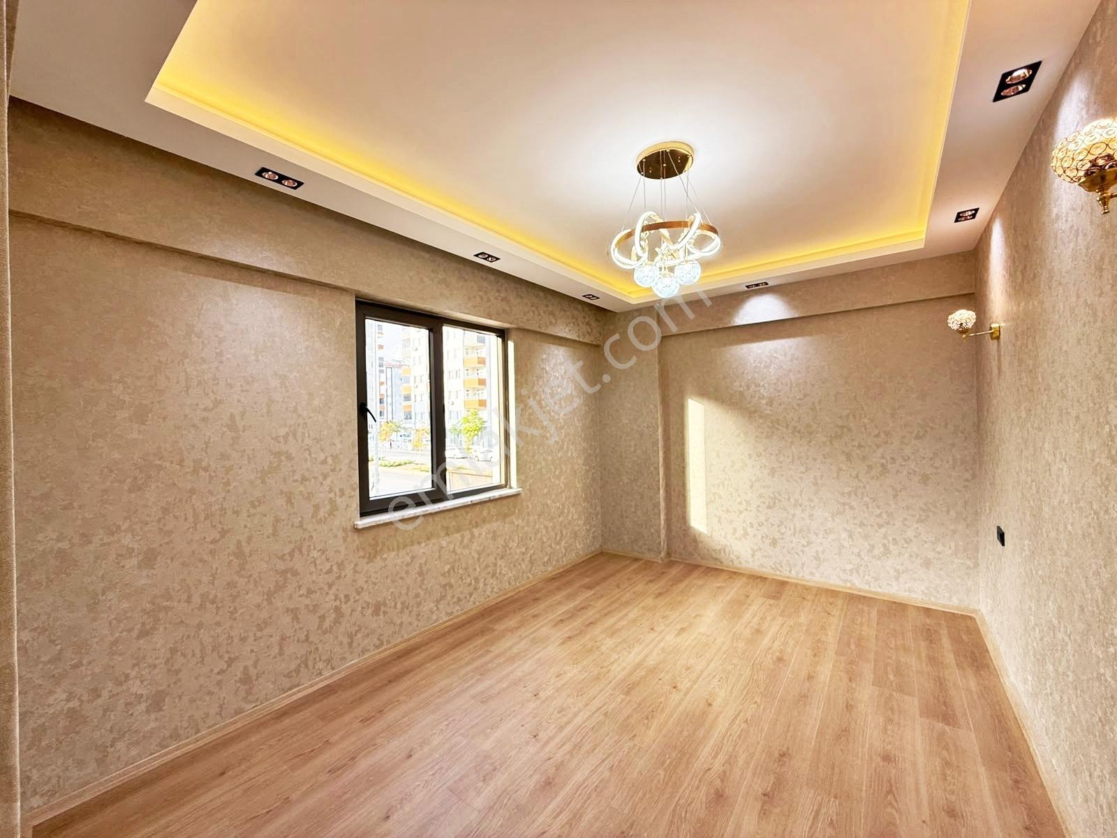 Karacaahmet2'de Cadde Üzr.kat Ve Cephe Seç.modern Tasarm Lüx 2+1 — fotoğraf 28