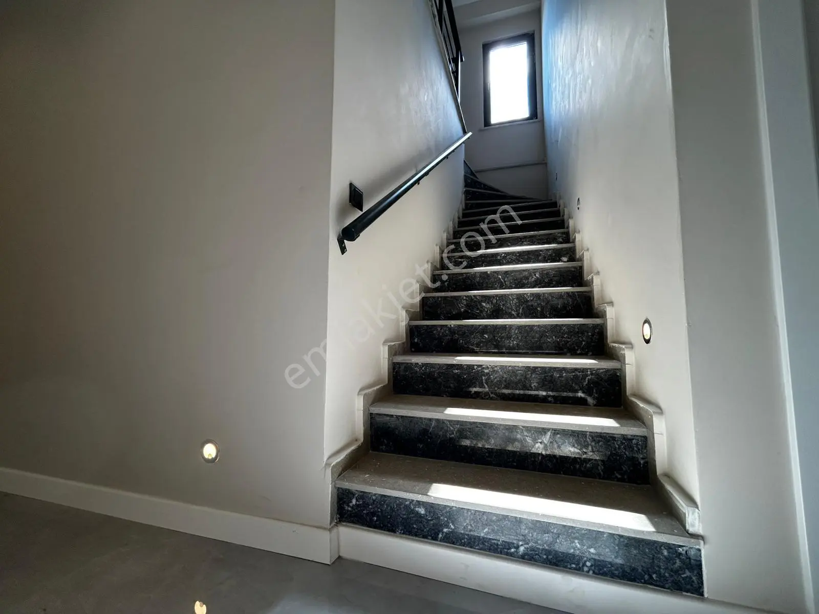 Yüksel'den Turhanbey'de Kapalı Otoparklı 220m² 3+1 Dubleks — fotoğraf 16